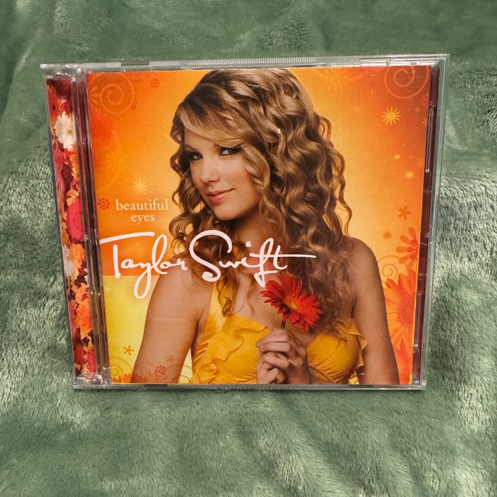 Taylor Swift Beautiful Eyes CD